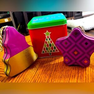 Set of 3 Mini Metal Christmas Tins